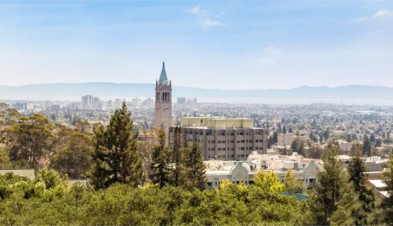 18 Pre-College Summer Programs for High School Students 2024-2025