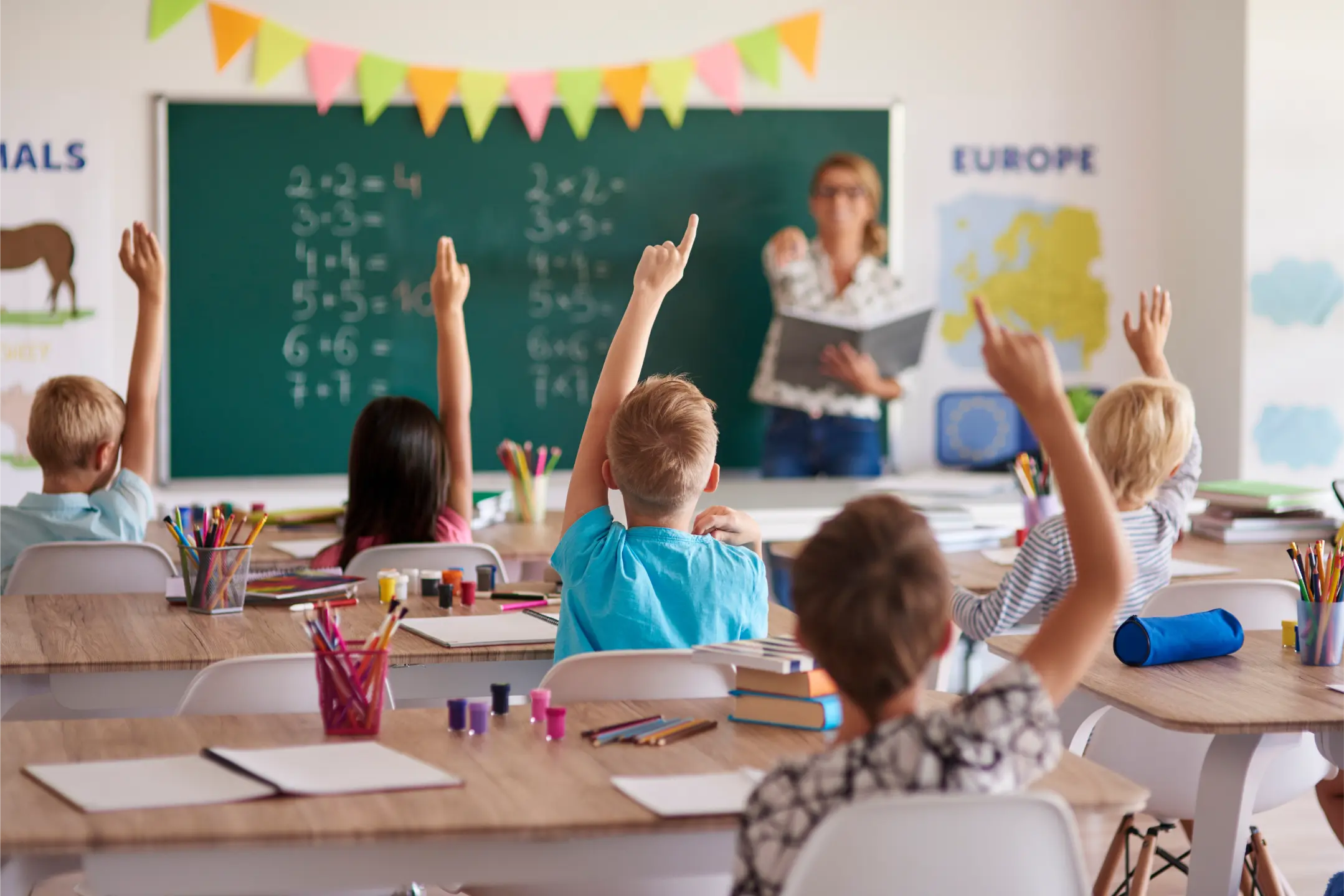 Virtual vs. In-person Pre-College Summer Programs: How to Choose What’s Right for You