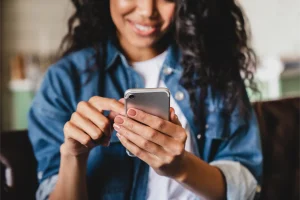 Smartphone Bans Around the World and What They Mean for Students