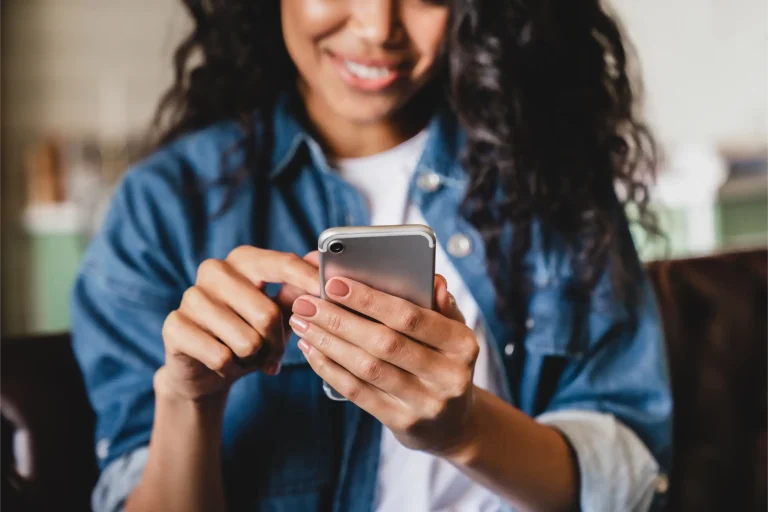 Smartphone Bans Around the World and What They Mean for Students