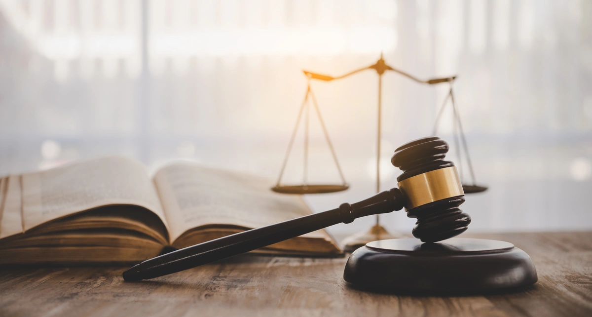 Online Classes with Award-Winning Teachers and College Professors 9 How to Prepare for a Law Career as a High School Student