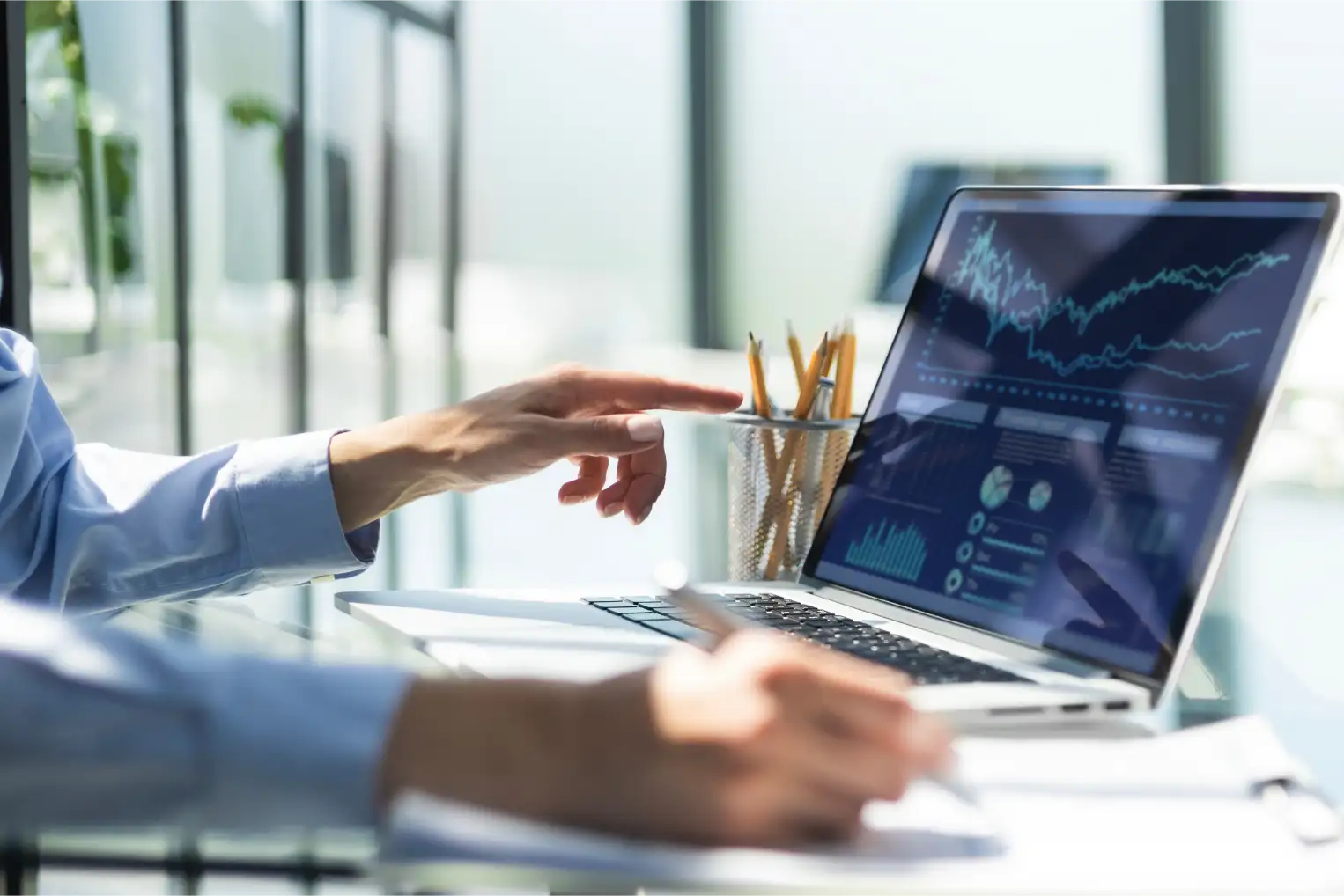 Blog 3 5 Essential Skills to Build Before Pursuing an Economics Major
